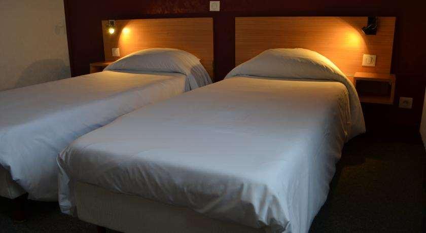 Brit Hotel Terminus Ανγκουλέμ Δωμάτιο φωτογραφία